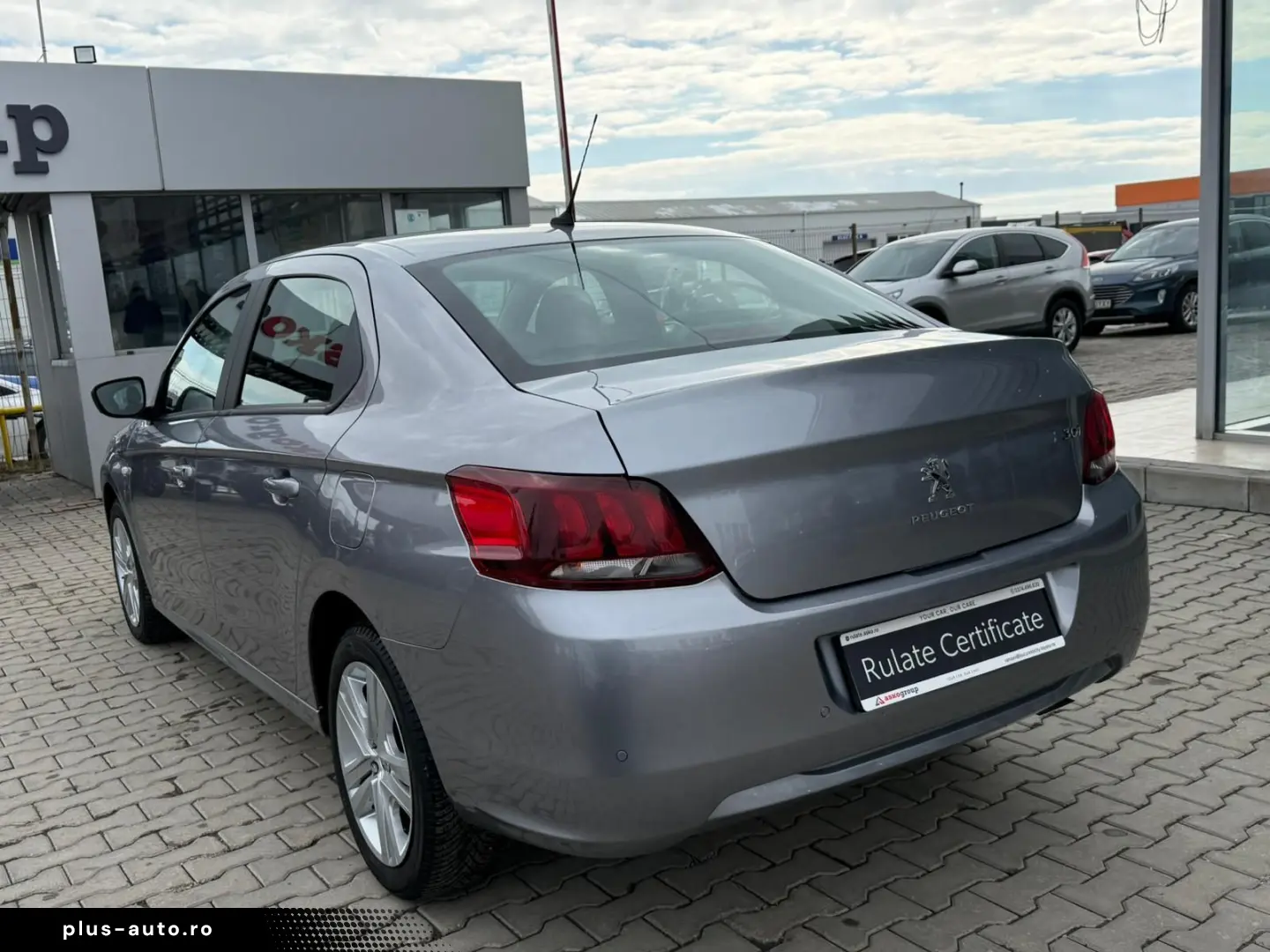 Peugeot 301 Allure Stt Eat6 1.5 Bluehdi 99cp
