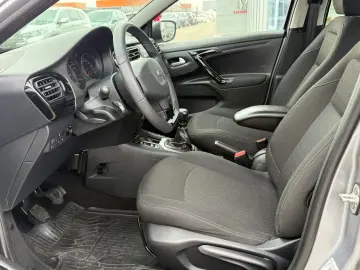 Peugeot 301 Allure Stt Eat6 1.5 Bluehdi 99cp