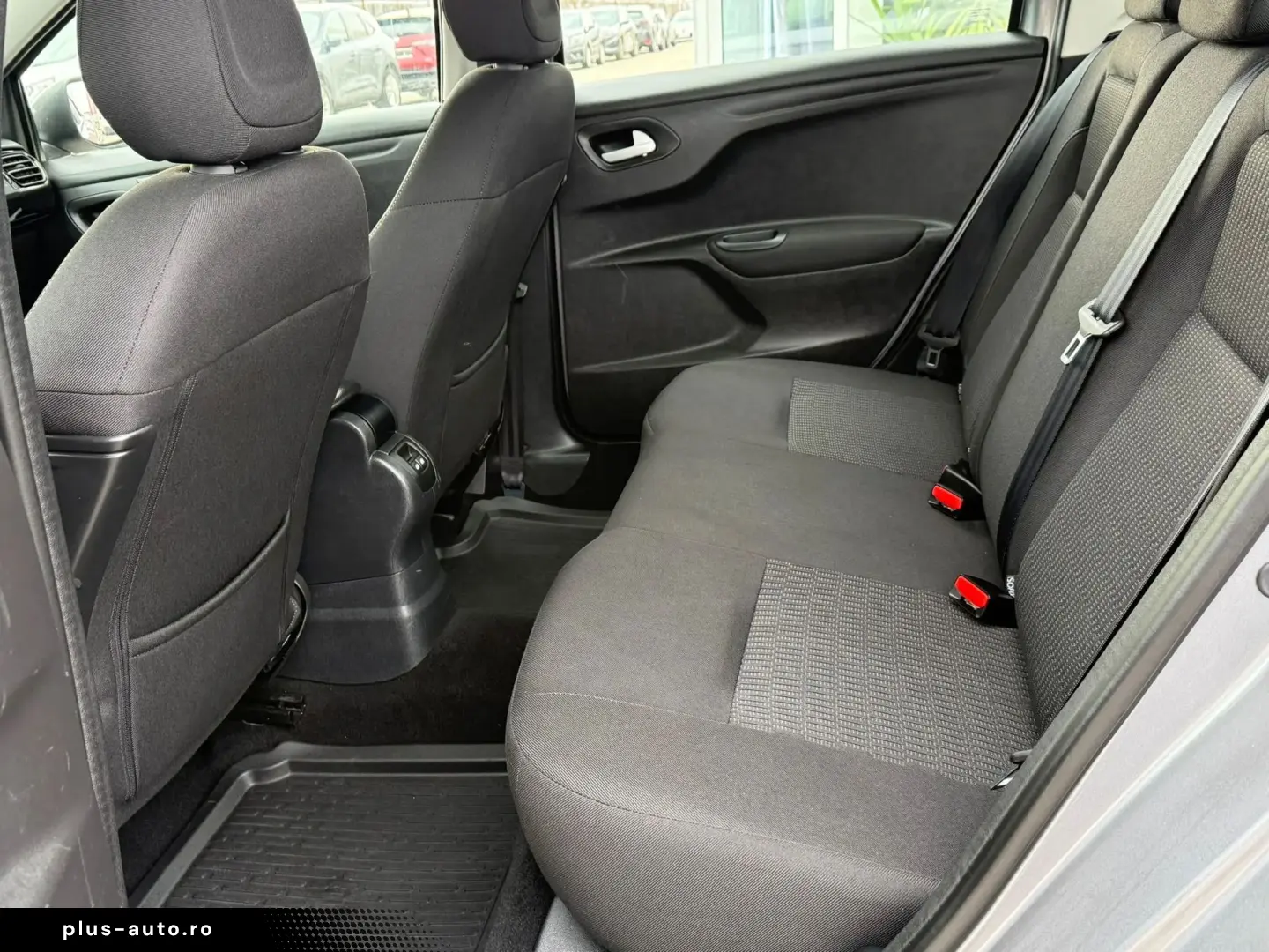 Peugeot 301 Allure Stt Eat6 1.5 Bluehdi 99cp