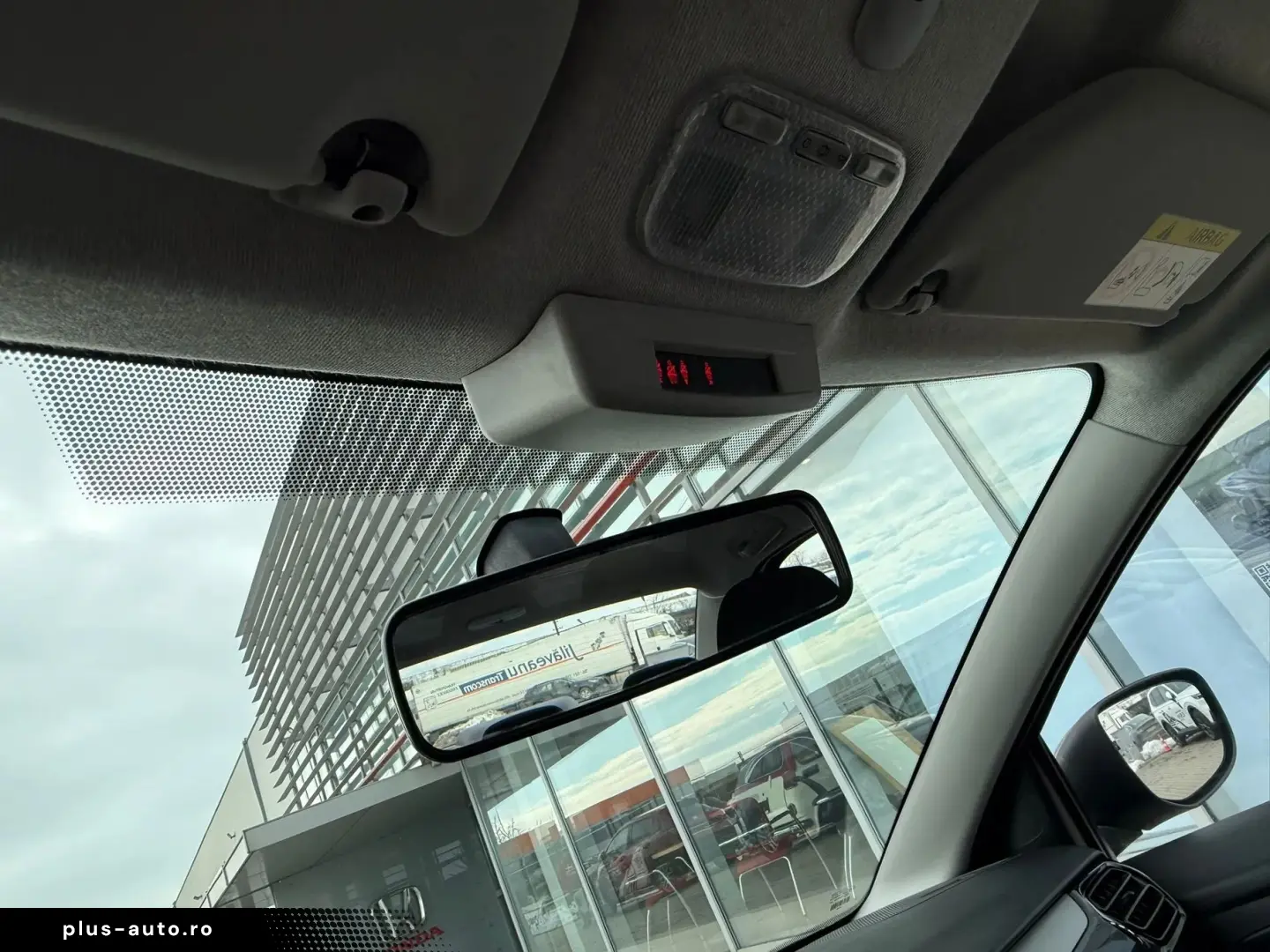 Peugeot 301 Allure Stt Eat6 1.5 Bluehdi 99cp