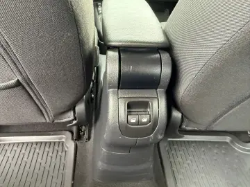 Peugeot 301 Allure Stt Eat6 1.5 Bluehdi 99cp