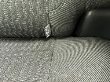 Peugeot 301 Allure Stt Eat6 1.5 Bluehdi 99cp