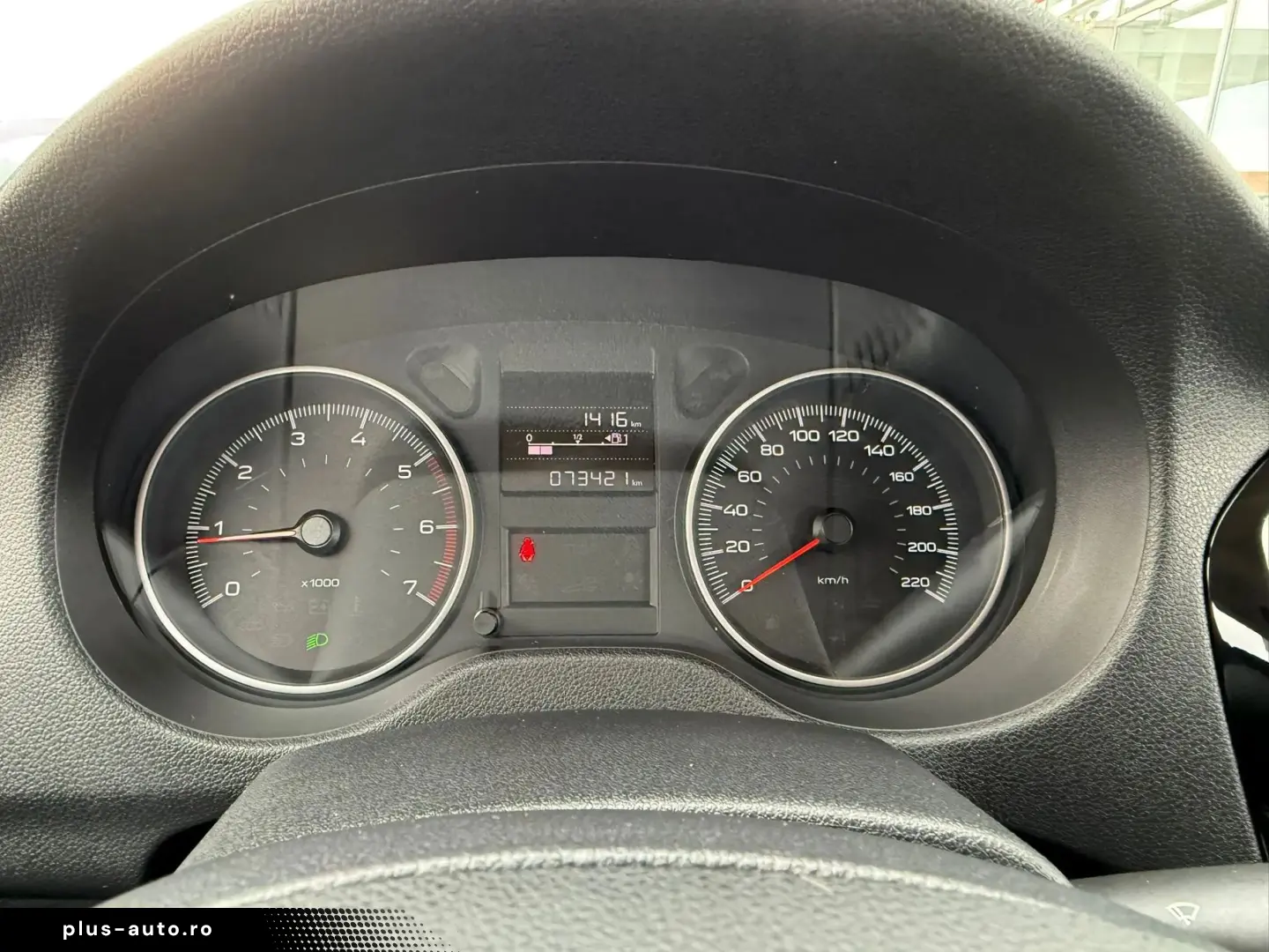 Peugeot 301 Allure Stt Eat6 1.5 Bluehdi 99cp