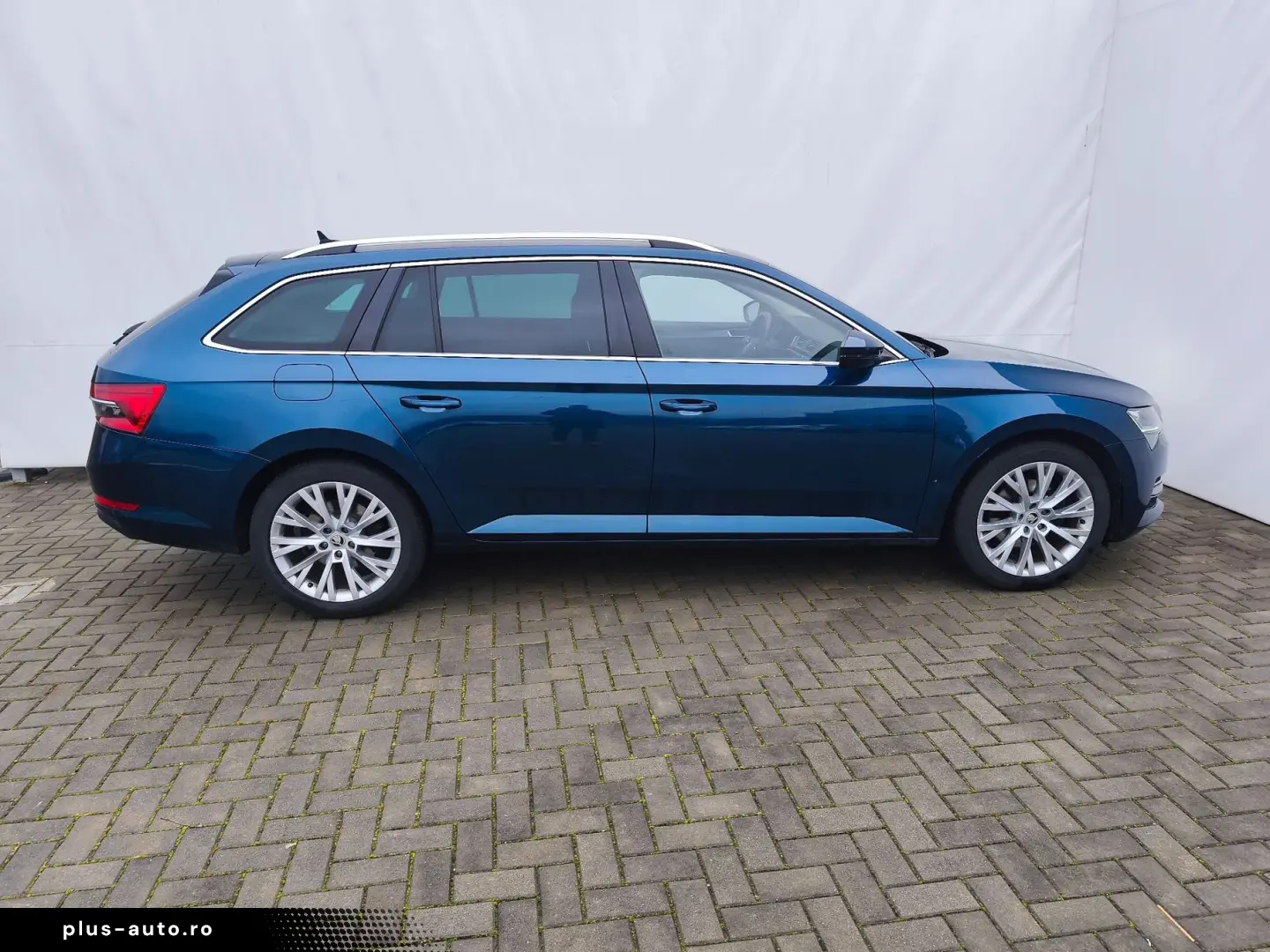 Skoda Superb Gen-Iii-2015