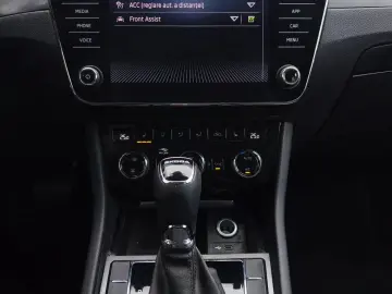 Skoda Superb Gen-Iii-2015