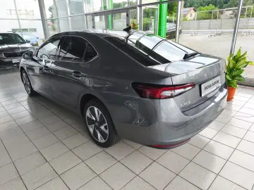 Skoda Superb Gen-Iii-2015