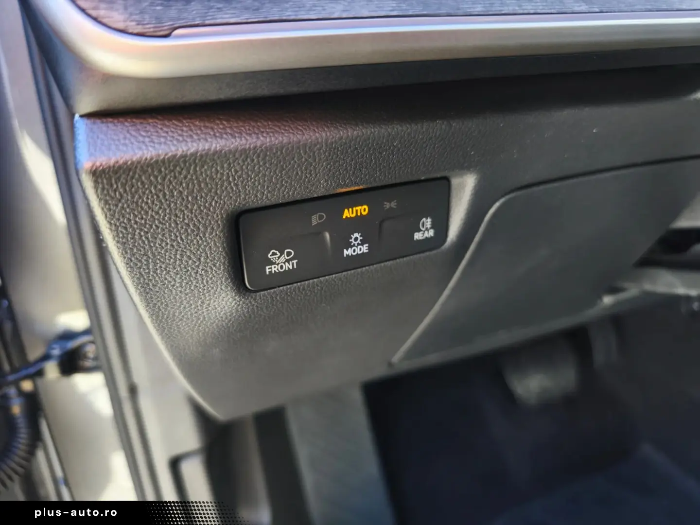 Skoda Superb Gen-Iii-2015