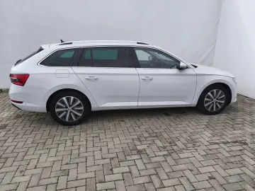 Skoda Superb Gen-Iii-2015