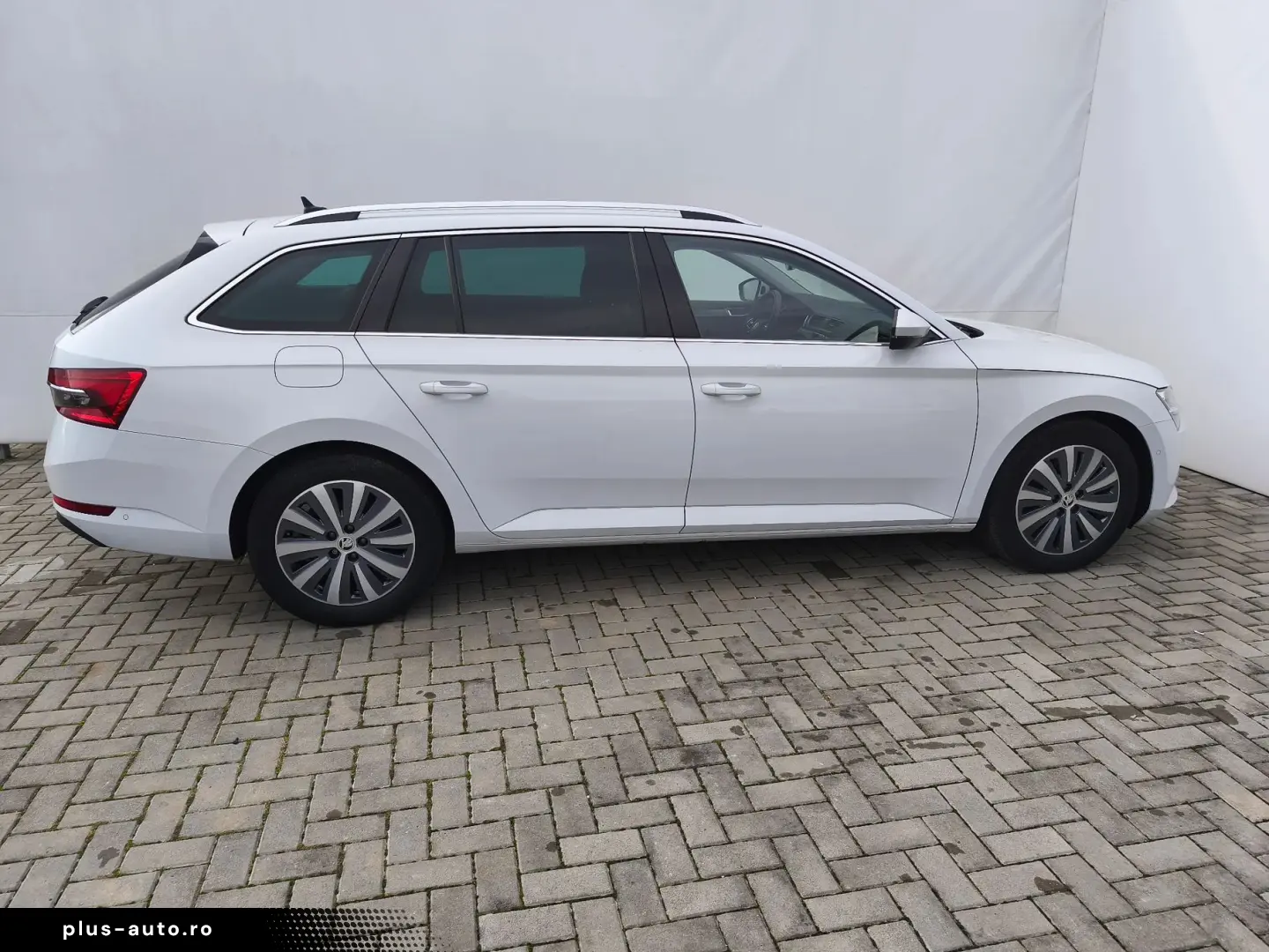 Skoda Superb Gen-Iii-2015
