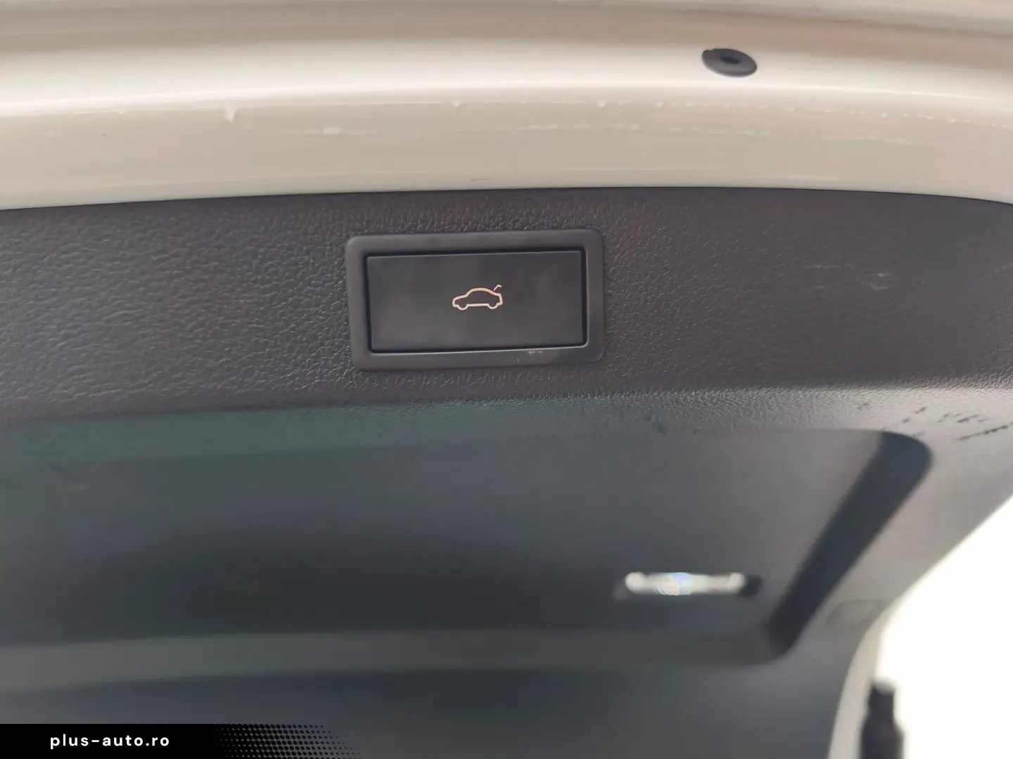 Skoda Superb Gen-Iii-2015