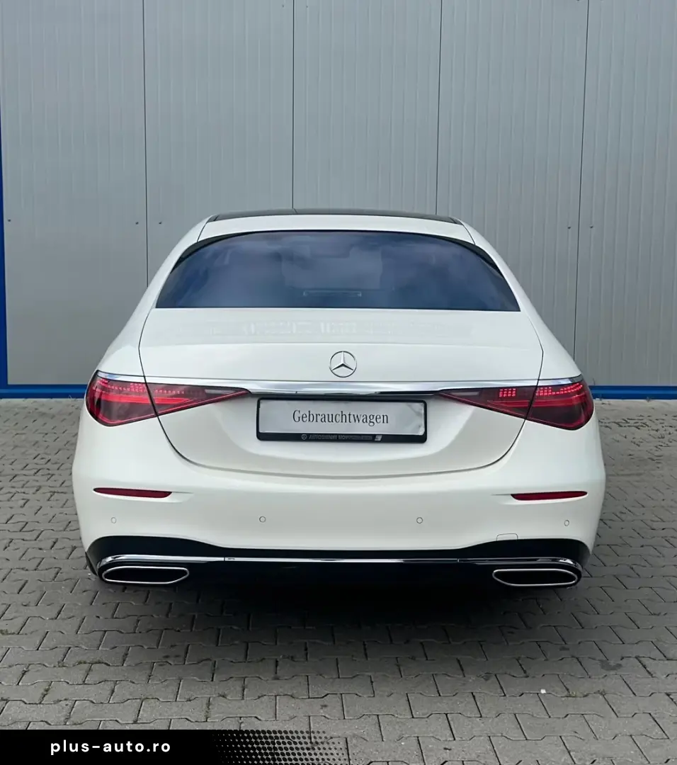Mercedes-Benz S400