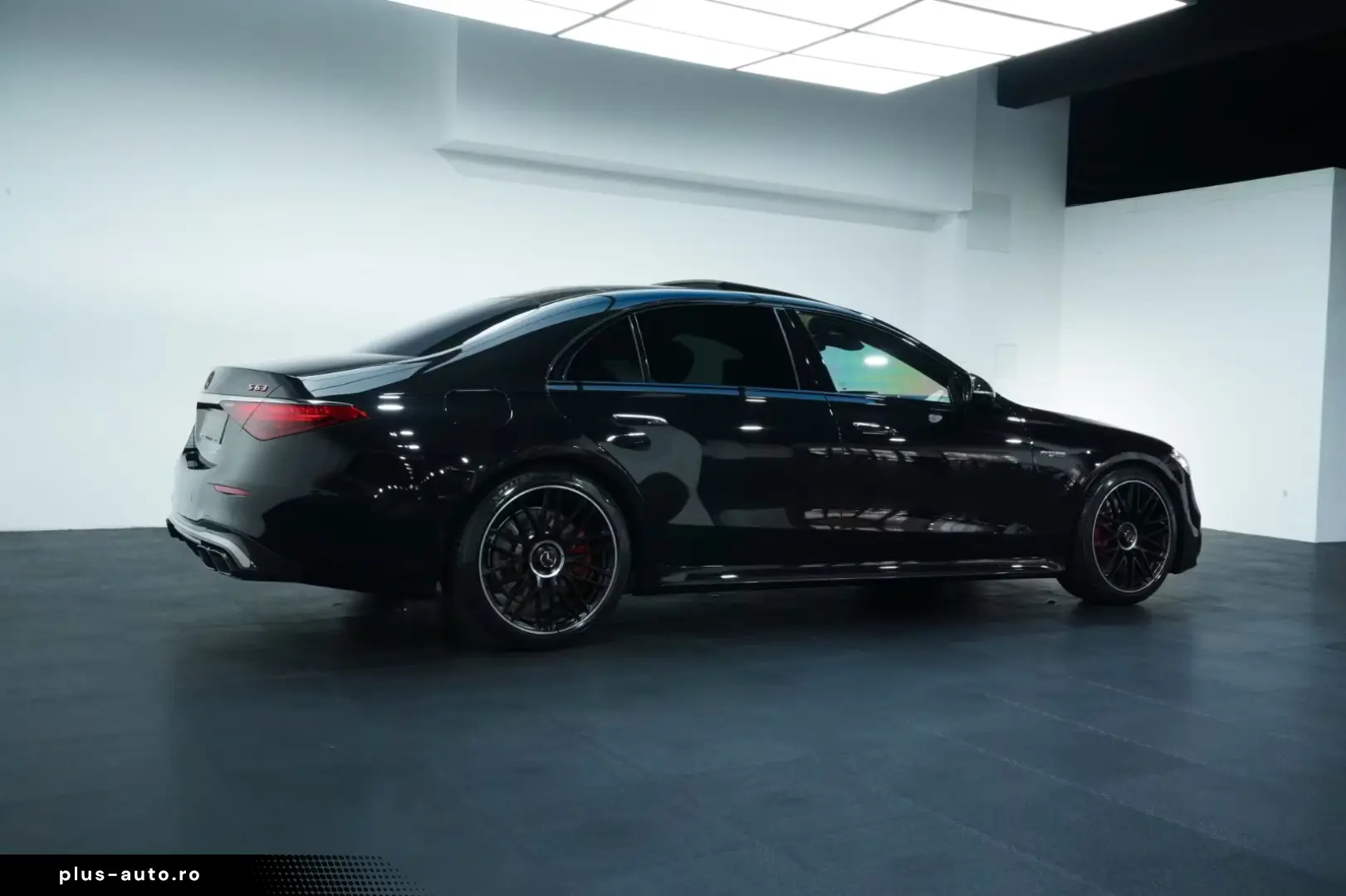 Mercedes-Benz S 63 AMG