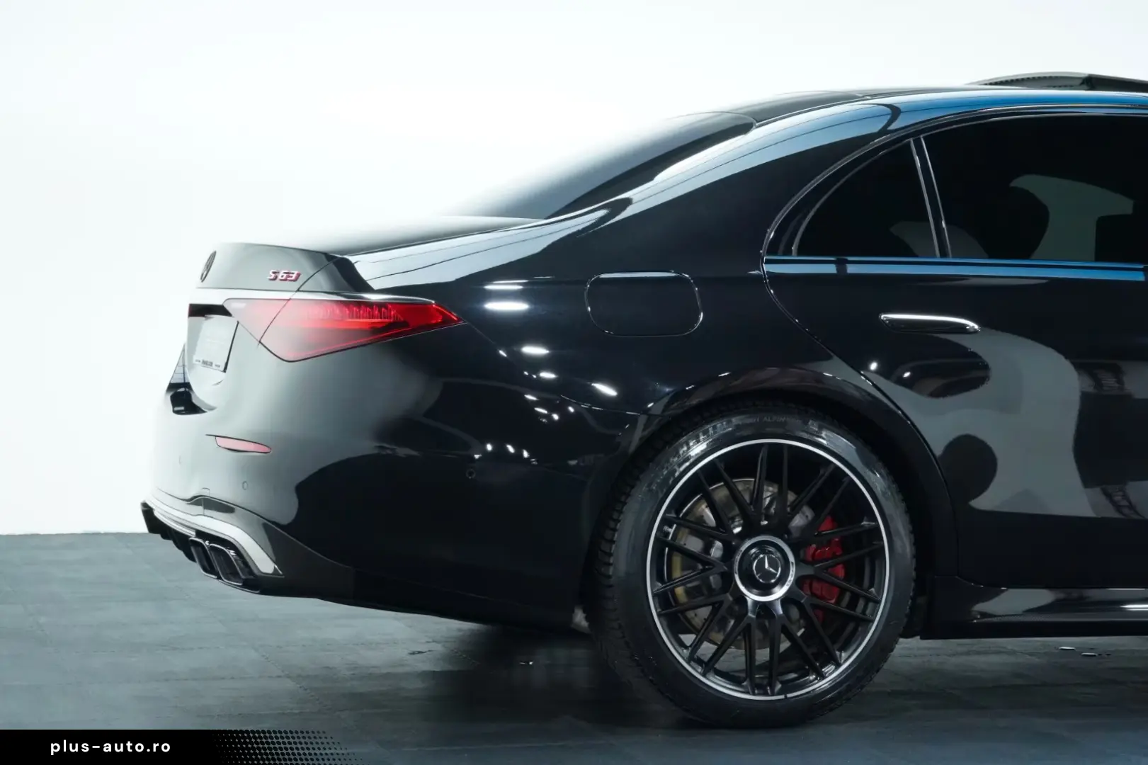 Mercedes-Benz S 63 AMG