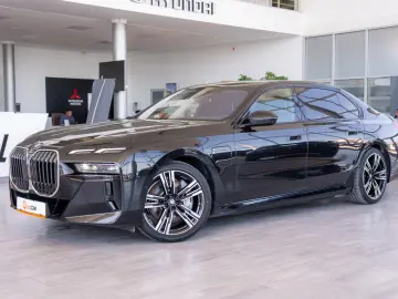 BMW Seria 7 750 e xDrive   M Sportpaket