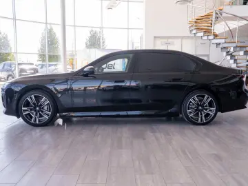 BMW Seria 7 750 e xDrive   M Sportpaket