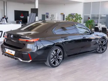 BMW Seria 7 750 e xDrive   M Sportpaket