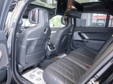 BMW Seria 7 750 e xDrive   M Sportpaket