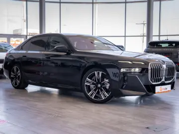 BMW Seria 7 750 e xDrive   M Sportpaket