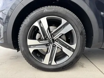 Kia Sorento 1.6 T-GDI HEV 6AT 4x4 7P Design