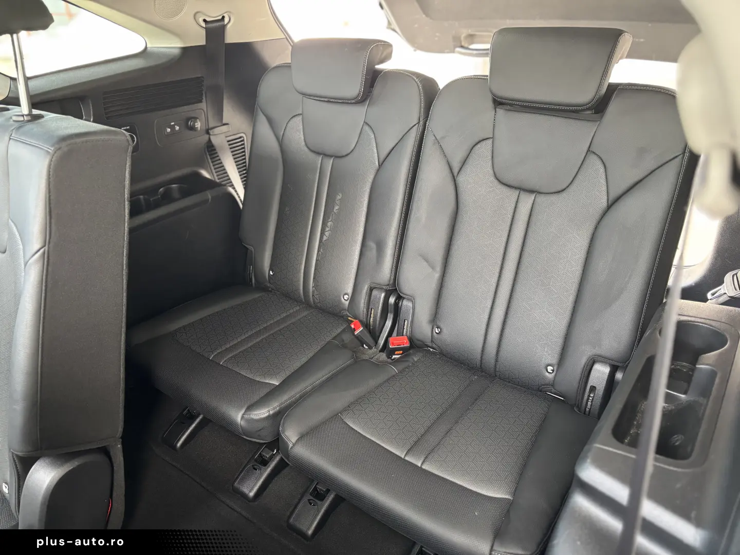 Kia Sorento 1.6 T-GDI HEV 6AT 4x4 7P Design