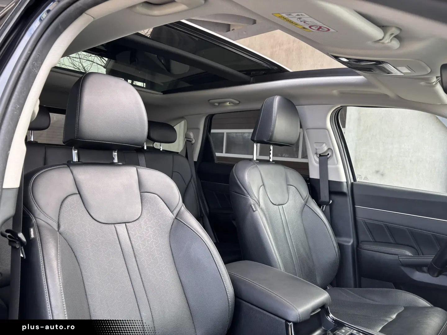 Kia Sorento 1.6 T-GDI HEV 6AT 4x4 7P Design