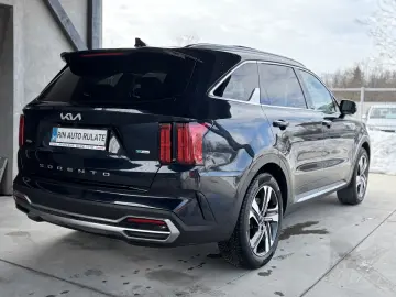 Kia Sorento 1.6 T-GDI HEV 6AT 4x4 7P Design