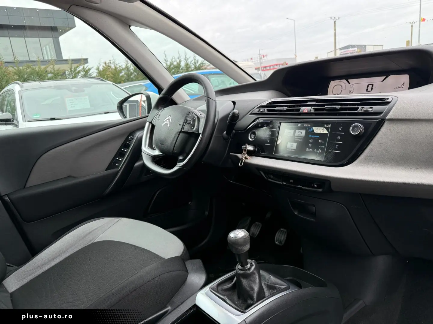 CITROEN C4     7 locuri