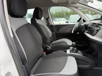 CITROEN C4     7 locuri