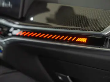 BMW X6 M M60i xDrive G06