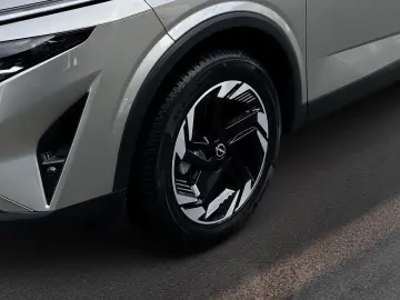 NISSAN Qashqai Xtronic n-connecta