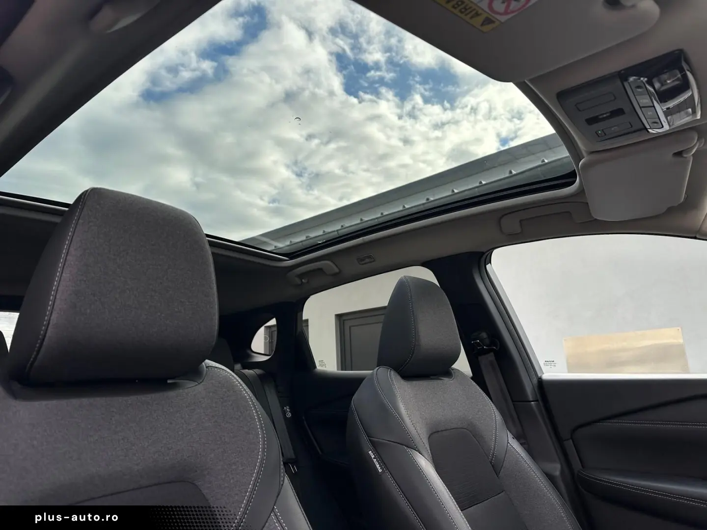 NISSAN Qashqai Xtronic n-connecta