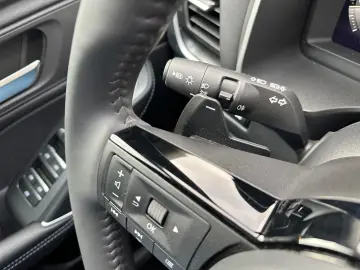 NISSAN Qashqai Xtronic n-connecta