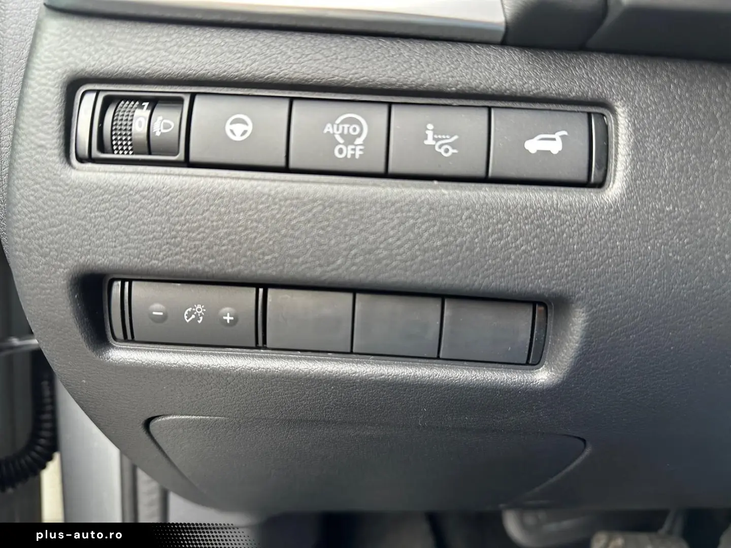 NISSAN Qashqai Xtronic n-connecta