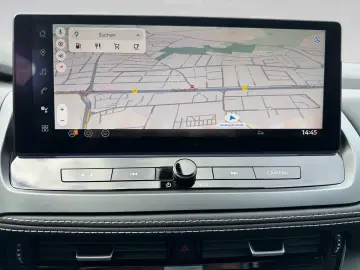 NISSAN Qashqai Xtronic n-connecta