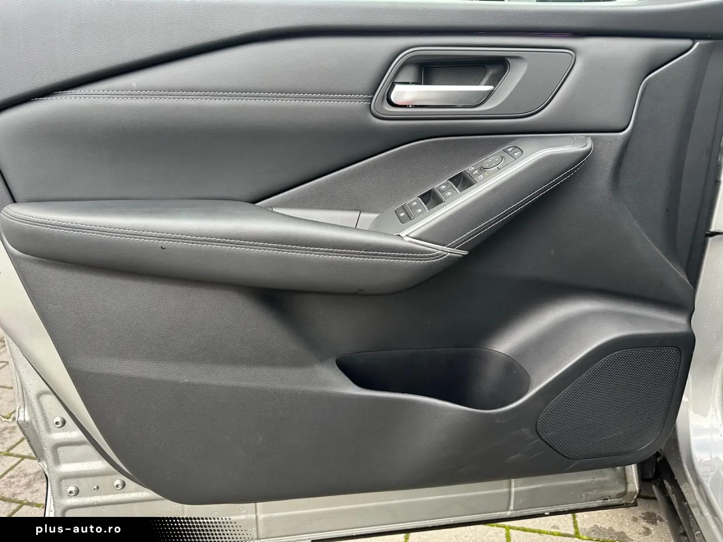 NISSAN Qashqai Xtronic n-connecta