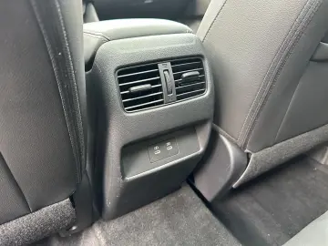 NISSAN Qashqai Xtronic n-connecta