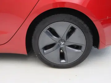 TESLA Model 3 Standard RWD Plus 93% SoH [ LFP-ACCU AUT