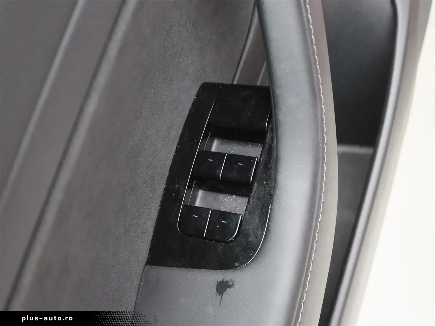 TESLA Model 3 Standard RWD Plus 93% SoH [ LFP-ACCU AUT