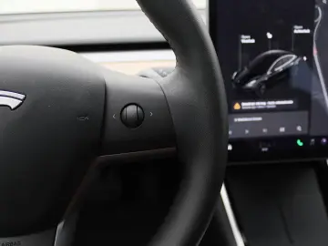 TESLA Model 3 Standard RWD Plus 94% SoH [ LFP ACCU AUT