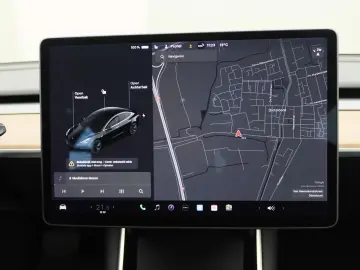 TESLA Model 3 Standard RWD Plus 94% SoH [ LFP ACCU AUT