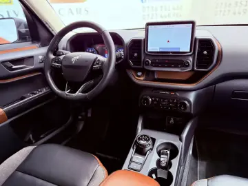 Ford Bronco Sport Outer Banks 4x4