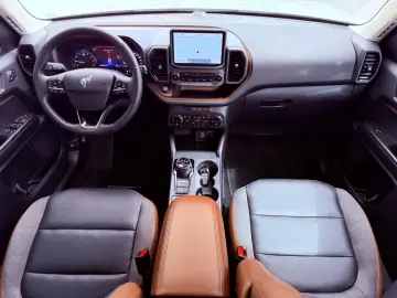 Ford Bronco Sport Outer Banks 4x4