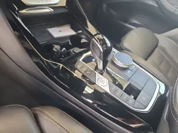 BMW X3 xDrive30i M Sportpaket LC Prof. AHK HiFi DAB