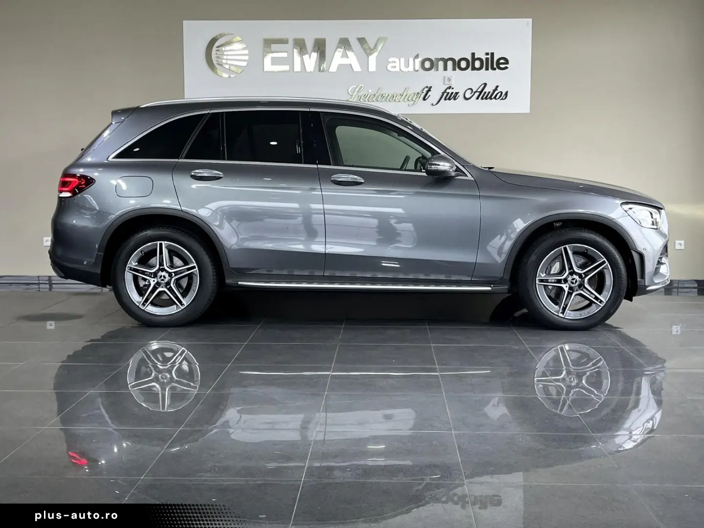 MERCEDES-BENZ GLC 200 4Matic Amg Line   Navi LED  Alcantara