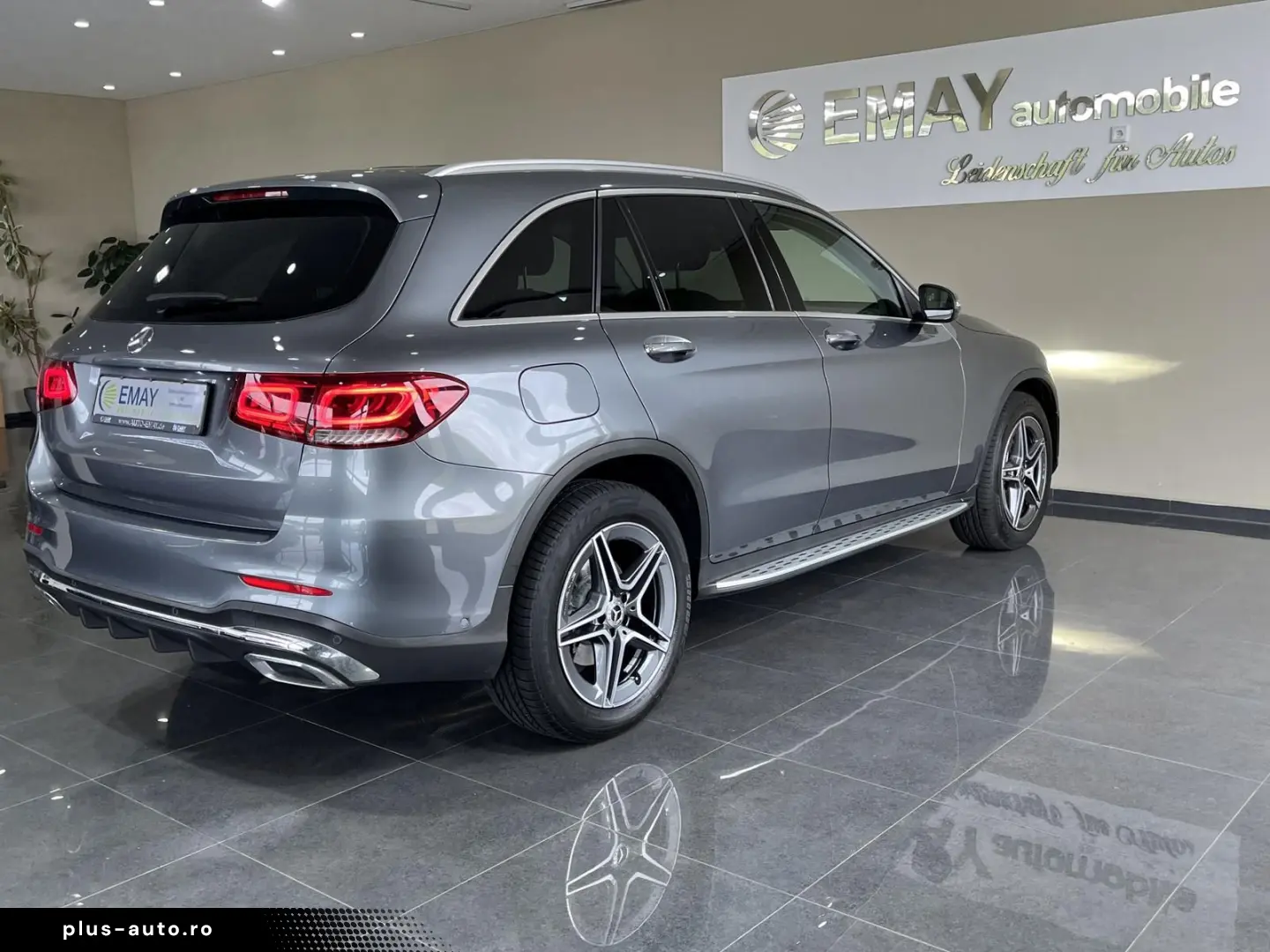 MERCEDES-BENZ GLC 200 4Matic Amg Line   Navi LED  Alcantara
