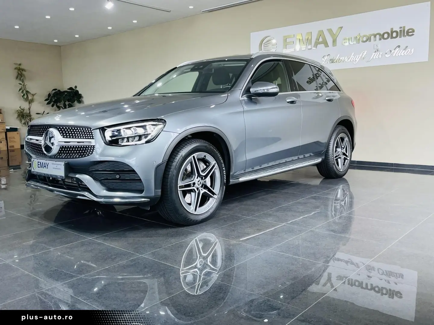 MERCEDES-BENZ GLC 200 4Matic Amg Line   Navi LED  Alcantara
