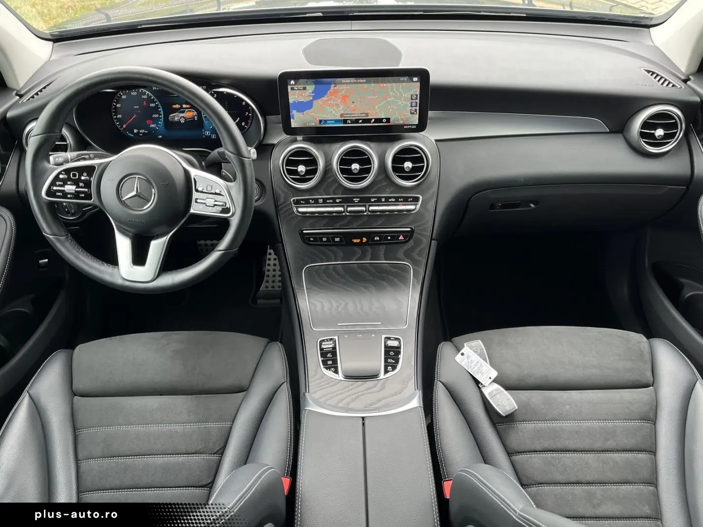 MERCEDES-BENZ GLC 200 4Matic Amg Line   Navi LED  Alcantara