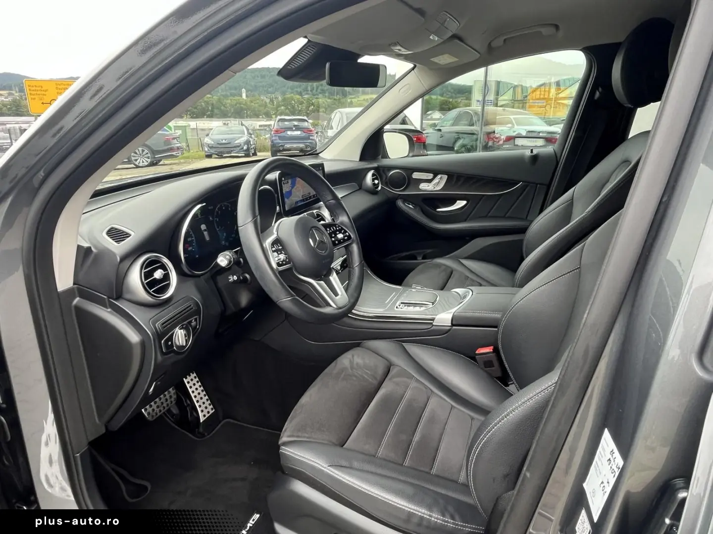 MERCEDES-BENZ GLC 200 4Matic Amg Line   Navi LED  Alcantara