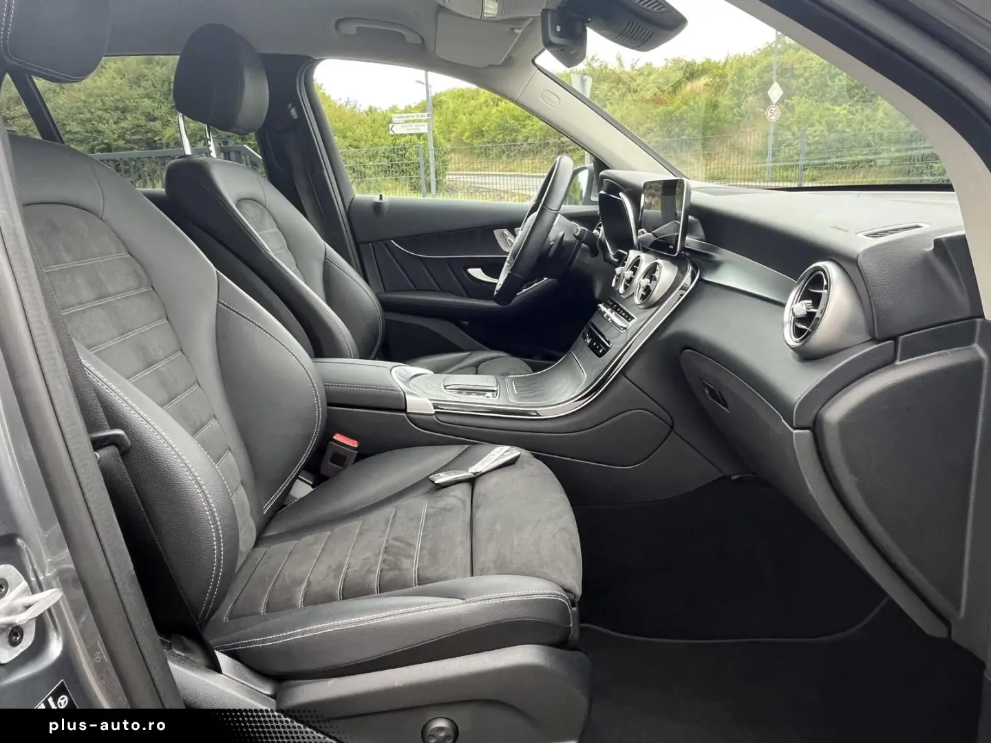 MERCEDES-BENZ GLC 200 4Matic Amg Line   Navi LED  Alcantara