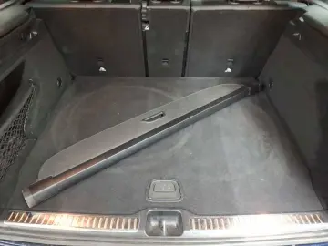 MERCEDES-BENZ GLC 300 4M-AMG AHK PANO DIS BusiP KomfP